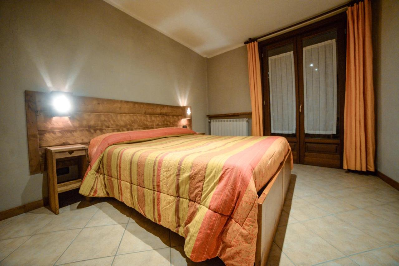Chalet Della Guida Бардонечия Екстериор снимка