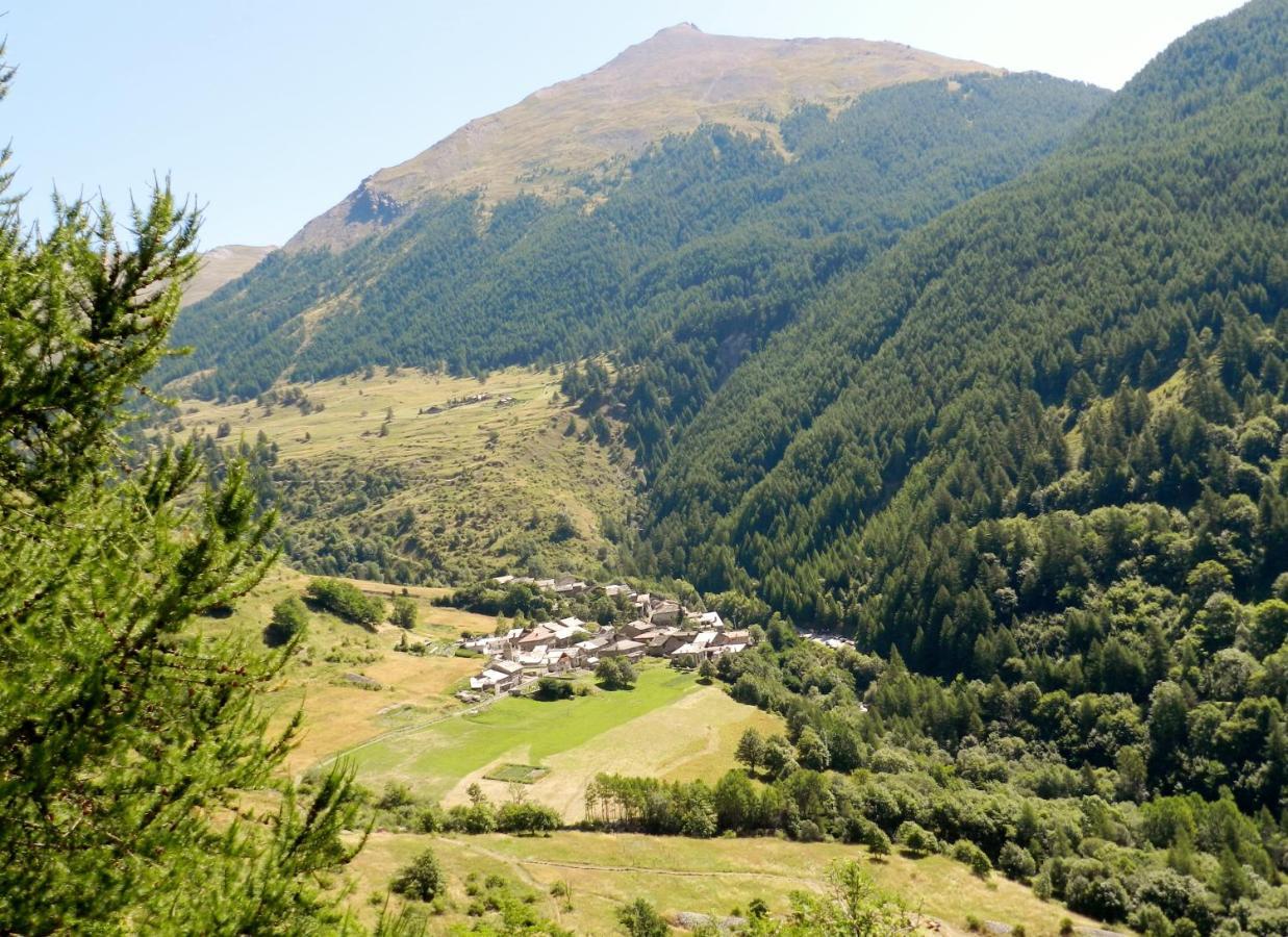 Chalet Della Guida Бардонечия Екстериор снимка