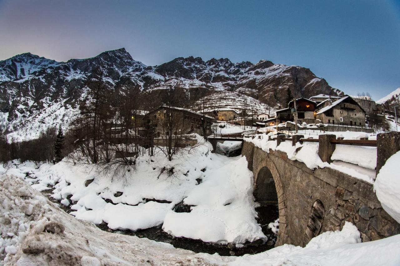 Chalet Della Guida Бардонечия Екстериор снимка